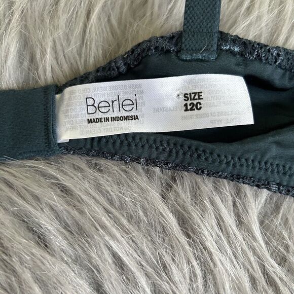 Berlei Barely There Bra Womens Size 34C Green Lightly Lined Underwire - Picture 7 of 7